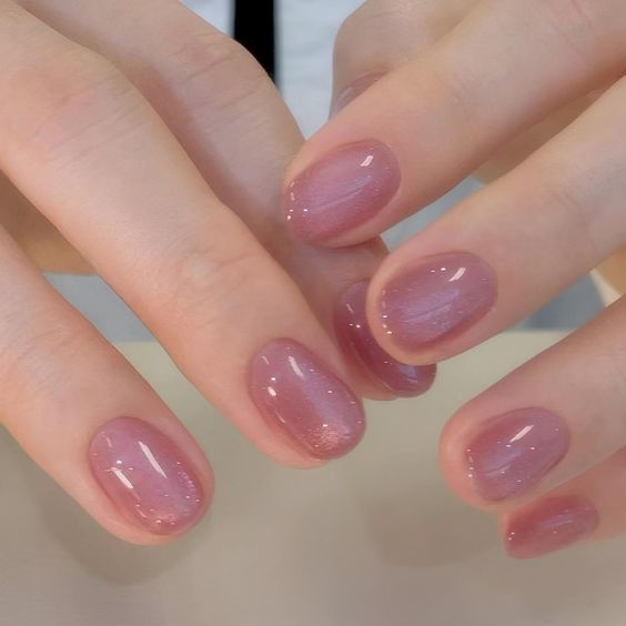 Short Round Nails