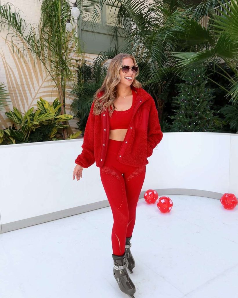 Aesthetic Cherry Red Outfit 15