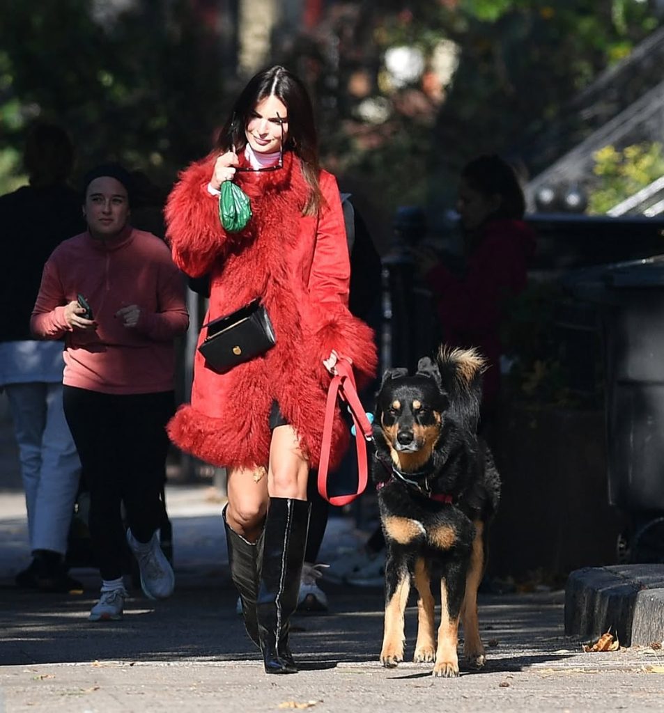 Aesthetic Cherry Red Outfit 4