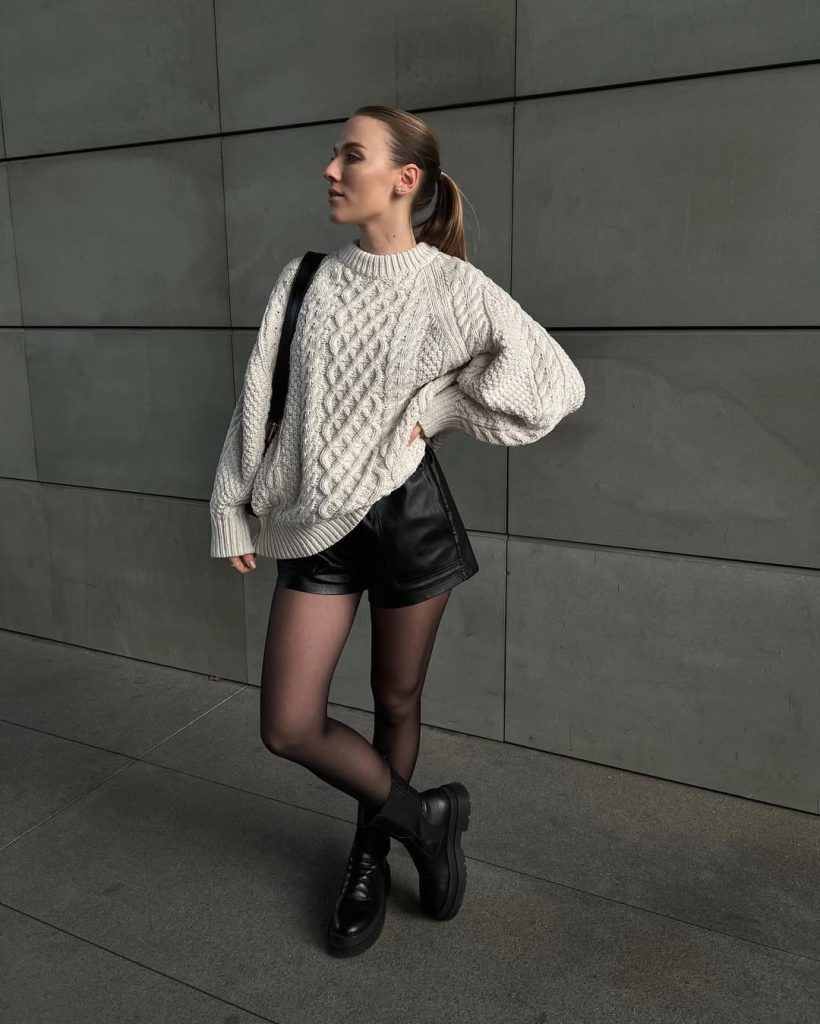 Beige Sweater Outfits for Winter 12