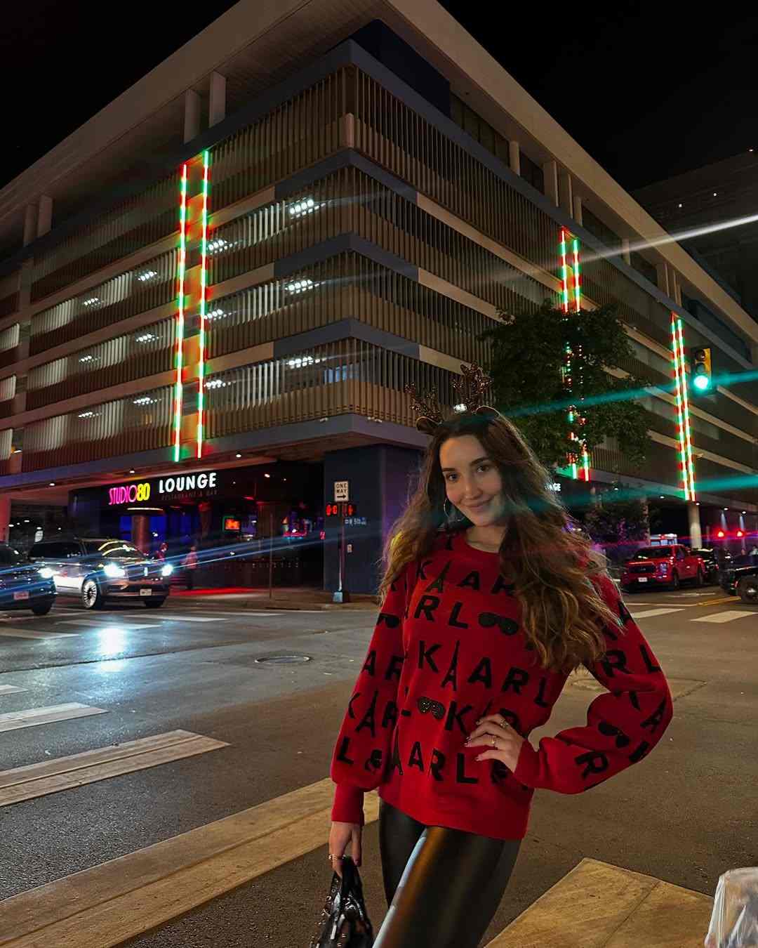 Cherry Red Sweater Outfit 37