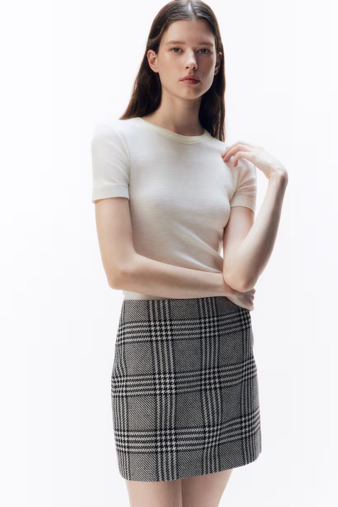 H&M outfits 21 - Mini Skirt