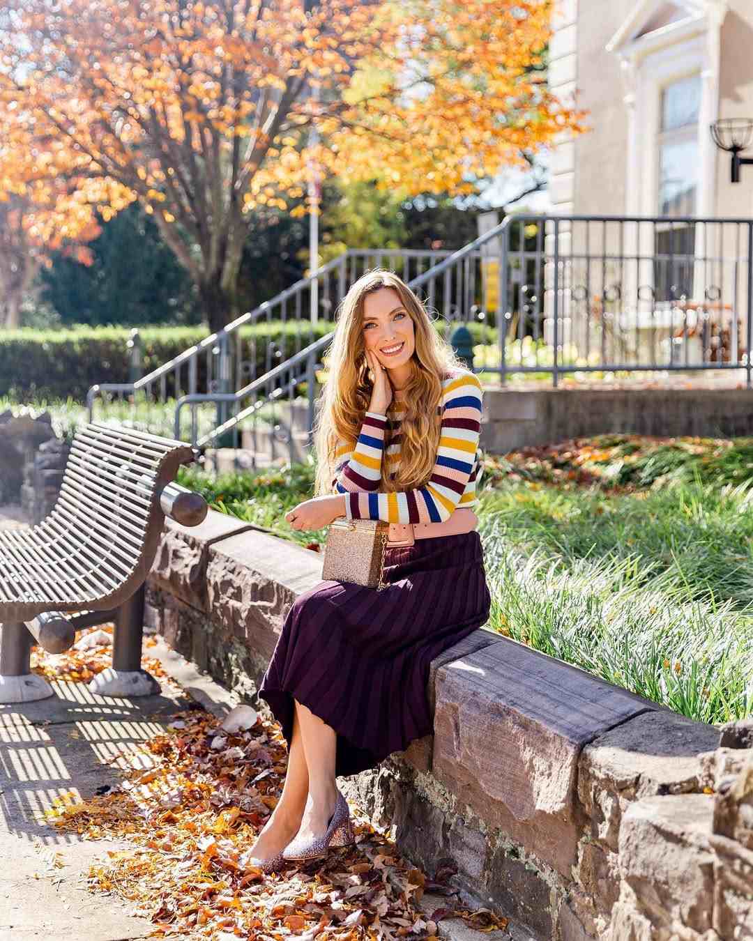 Sweater & Skirt Outfit 23