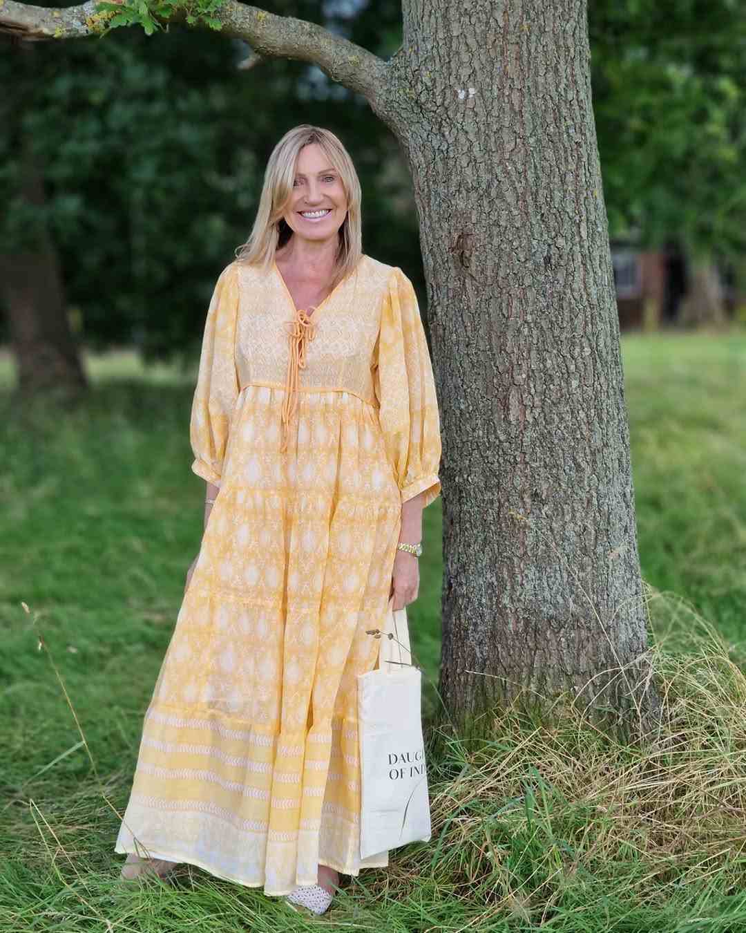 Beautiful Yellow Dress 17